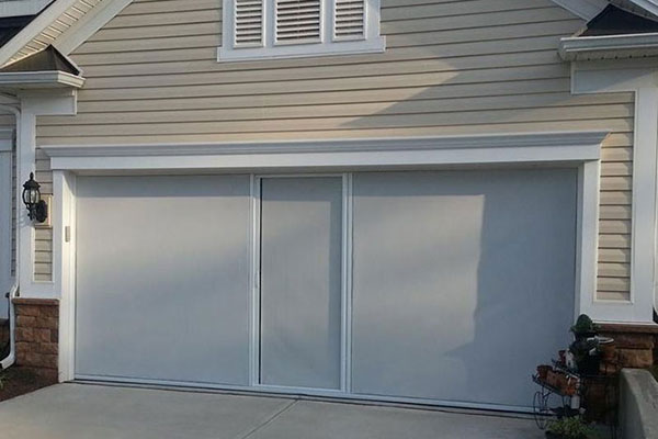 Minimalist Raynor Garage Door Closes Then Opens for Large Space